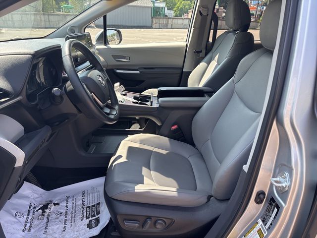 used 2021 Toyota Sienna car, priced at $38,199