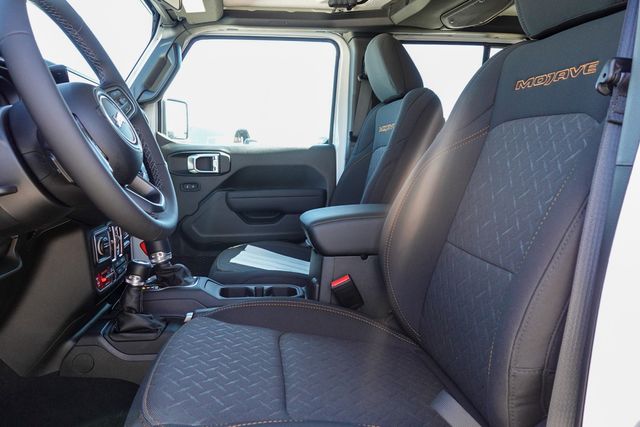 new 2025 Jeep Gladiator car, priced at $46,290