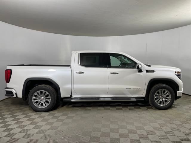 new 2025 GMC Sierra 1500 car, priced at $68,000