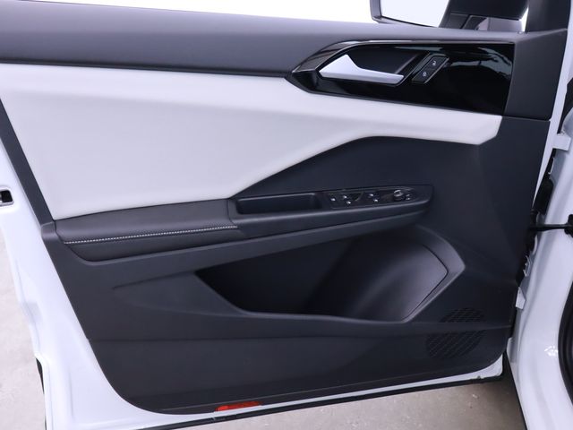 new 2025 Volkswagen Taos car, priced at $25,915
