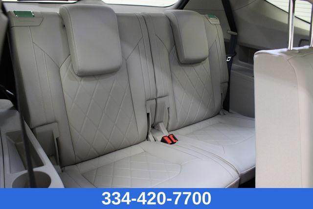 new 2025 Volkswagen Atlas car, priced at $54,053