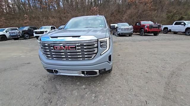 new 2025 GMC Sierra 1500 car, priced at $78,270