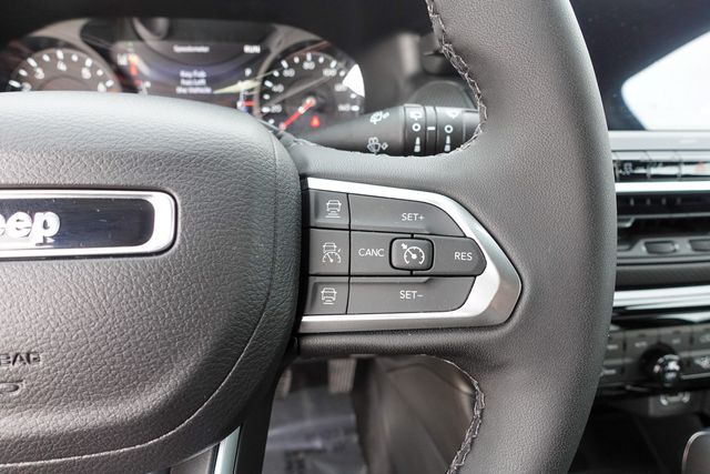 new 2026 Jeep Compass car, priced at $31,375