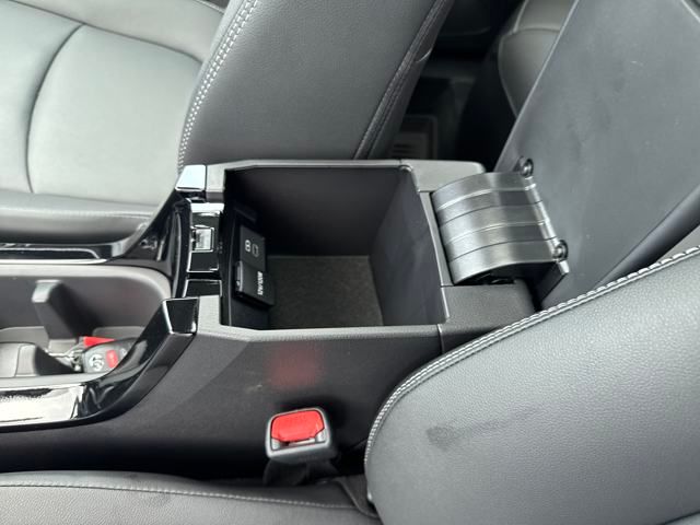 new 2025 Toyota Corolla Cross car, priced at $34,056