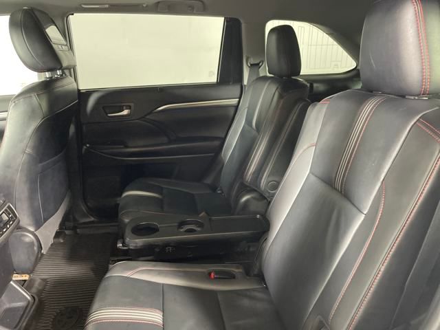 used 2019 Toyota Highlander car, priced at $27,000