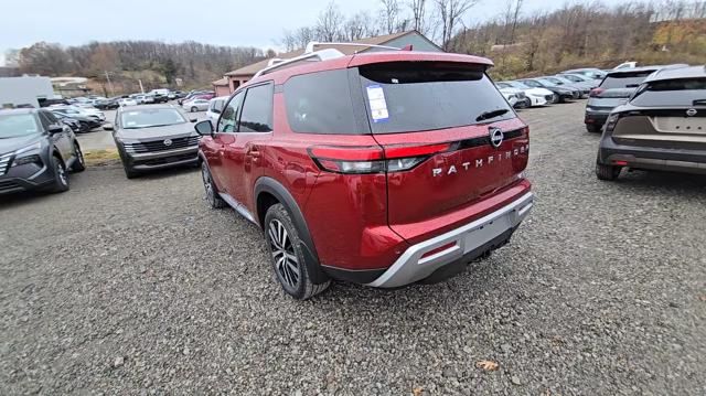 new 2025 Nissan Pathfinder car, priced at $51,799