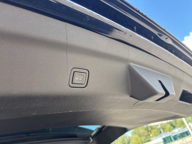 used 2024 Chevrolet Tahoe car, priced at $69,699
