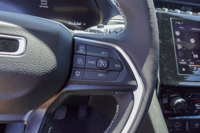 new 2025 Jeep Grand Cherokee L car, priced at $40,617