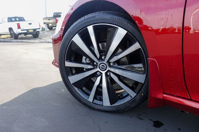 used 2021 Nissan Altima car, priced at $21,000