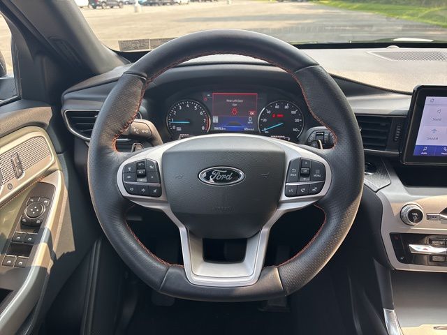 used 2023 Ford Explorer car, priced at $35,999