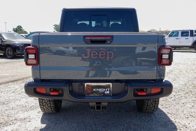 new 2025 Jeep Gladiator car, priced at $47,985