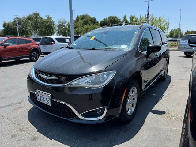 used 2017 Chrysler Pacifica car, priced at $23,655