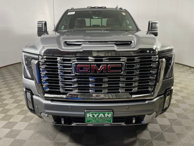new 2025 GMC Sierra 2500HD car, priced at $84,000