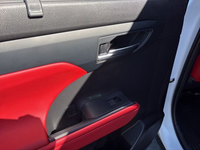 used 2022 Toyota Highlander car, priced at $37,150