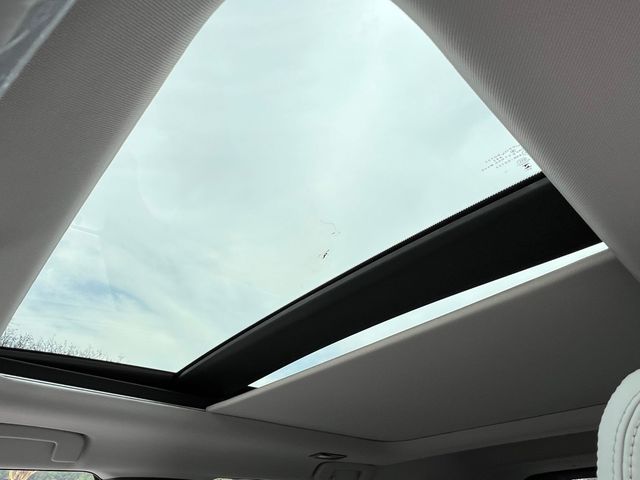 used 2025 Mitsubishi Outlander car, priced at $27,499