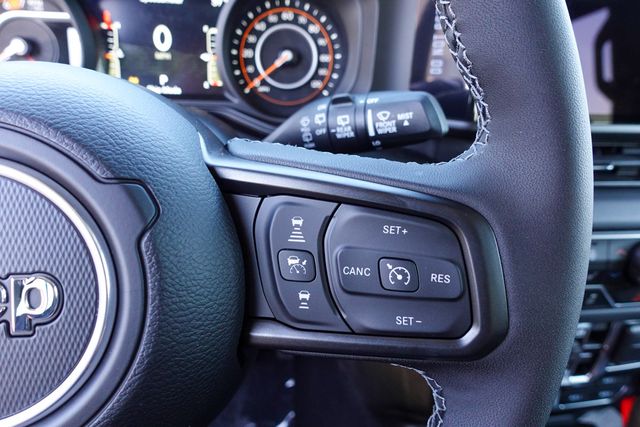 new 2025 Jeep Wrangler car, priced at $53,580