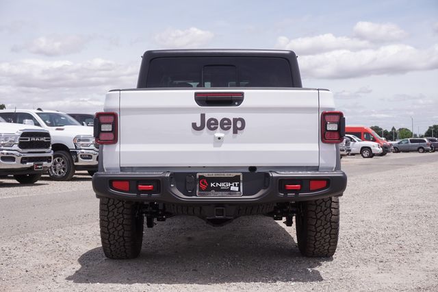 new 2024 Jeep Gladiator car, priced at $49,065