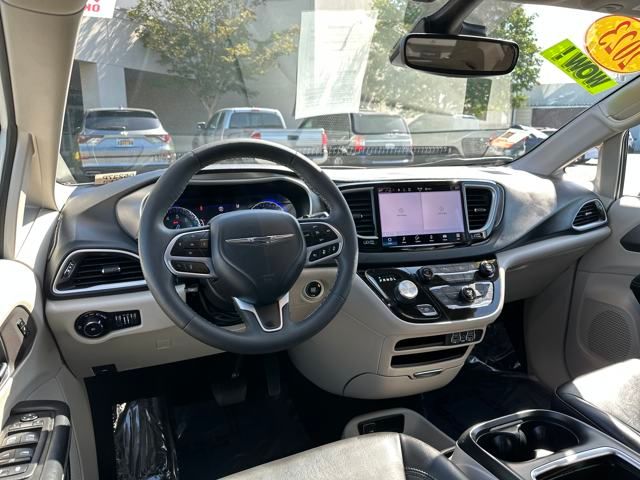 used 2023 Chrysler Pacifica car, priced at $25,247