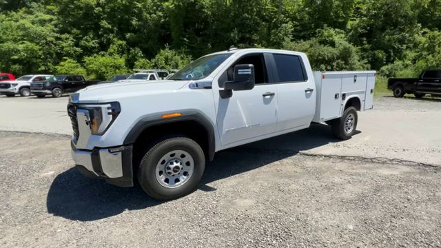 new 2024 GMC Sierra 3500HD car, priced at $65,394