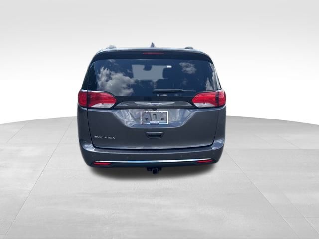 used 2018 Chrysler Pacifica car, priced at $15,199