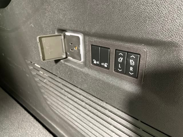 used 2023 Chevrolet Suburban car, priced at $65,500