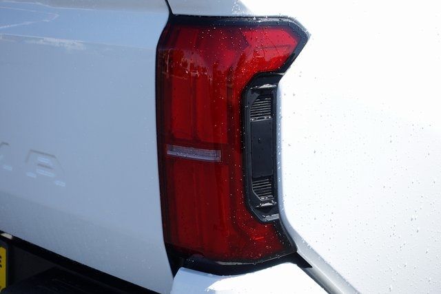 new 2025 Toyota Tacoma car