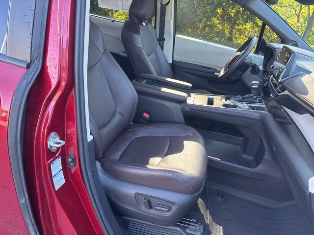 used 2021 Toyota Sienna car, priced at $43,299
