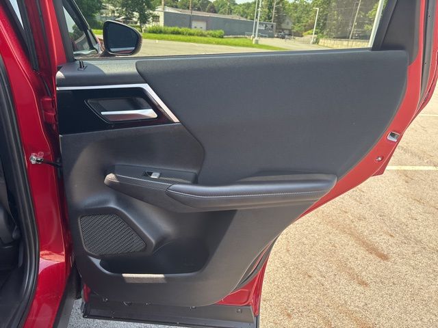 used 2024 Mitsubishi Outlander car, priced at $23,899