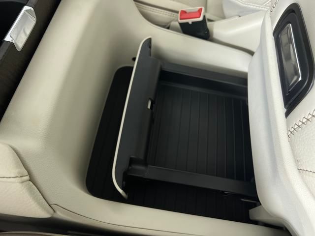 used 2021 GMC Yukon car, priced at $54,500