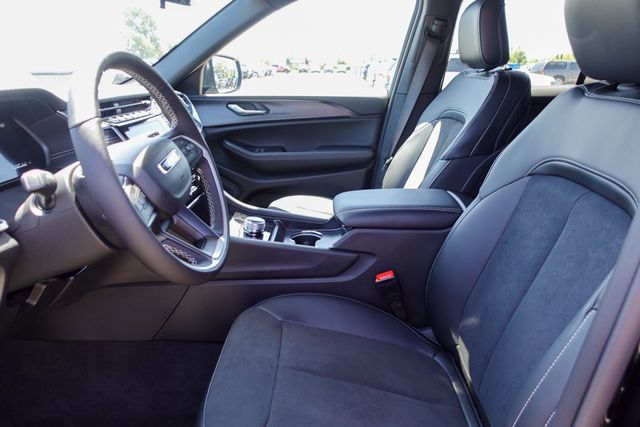 new 2025 Jeep Grand Cherokee car, priced at $41,350
