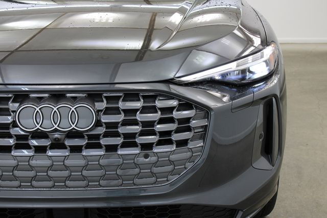 new 2025 Audi Q5 car, priced at $61,300