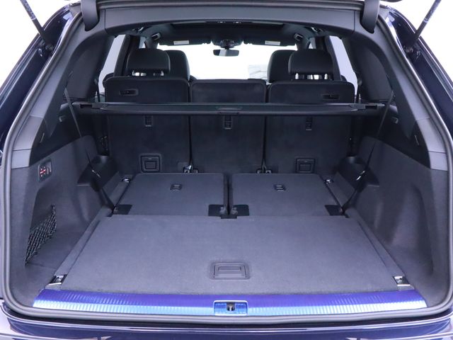 new 2025 Audi Q7 car, priced at $72,250