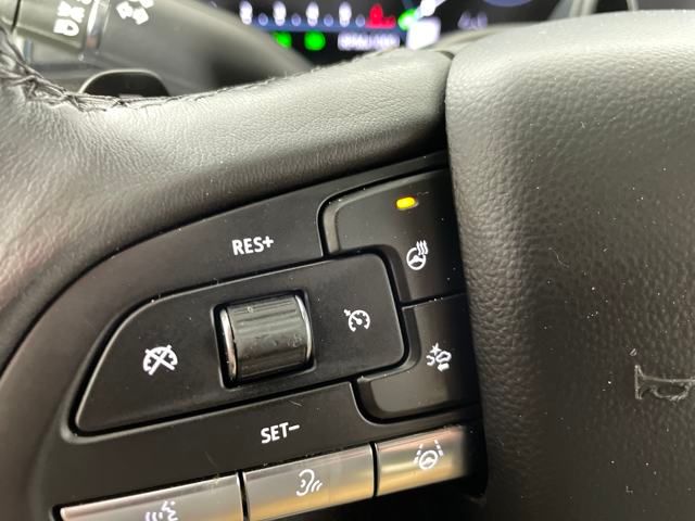 used 2023 Cadillac Escalade ESV car, priced at $69,500