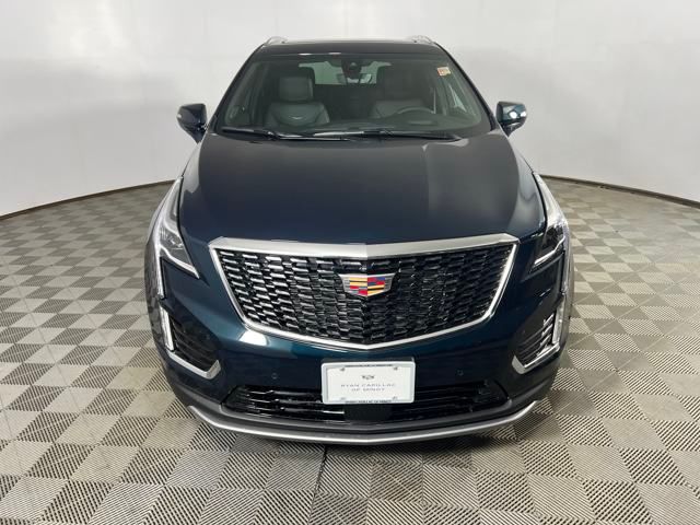 new 2025 Cadillac XT5 car, priced at $57,790