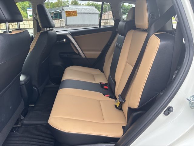 used 2018 Toyota RAV4 Hybrid car, priced at $18,999