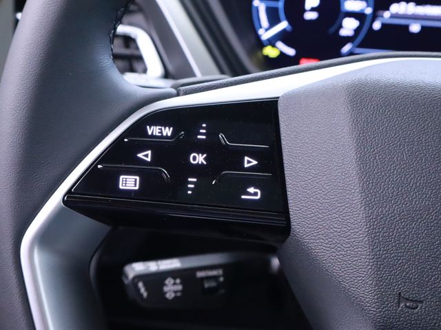 new 2025 Audi Q4 e-tron car, priced at $51,225
