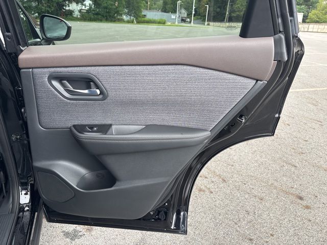 used 2023 Nissan Rogue car, priced at $24,599