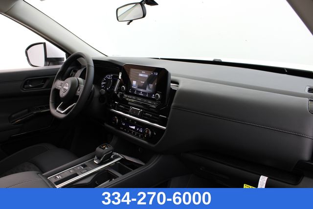 new 2025 Nissan Pathfinder car, priced at $44,225