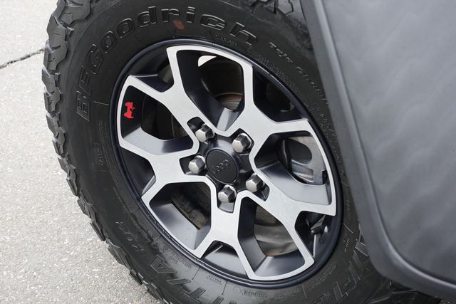 used 2019 Jeep Wrangler car, priced at $33,993