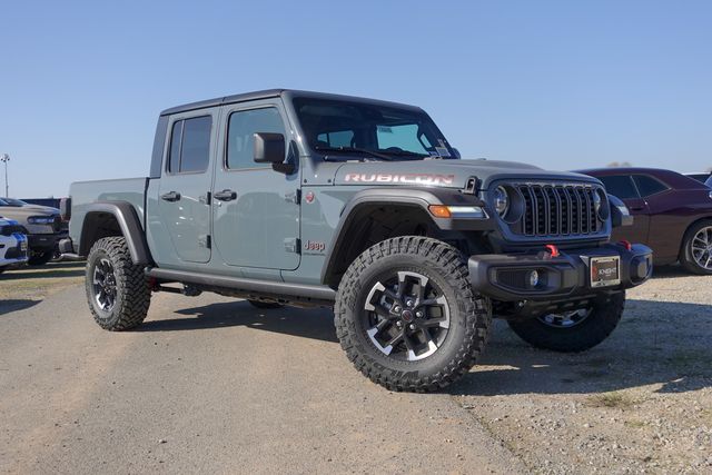 new 2025 Jeep Gladiator car, priced at $55,600