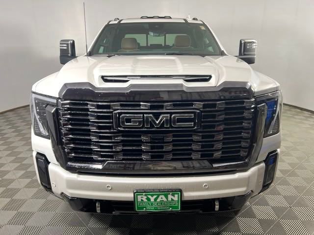 new 2024 GMC Sierra 2500HD car, priced at $87,000