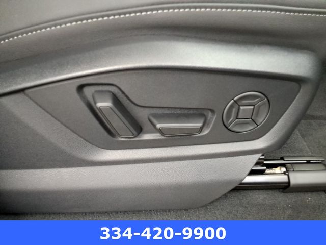 new 2025 Audi Q7 car, priced at $65,306