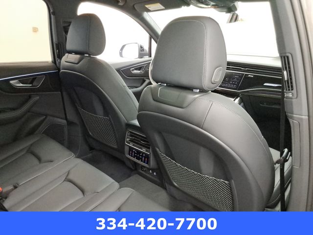 new 2025 Audi Q7 car, priced at $70,300