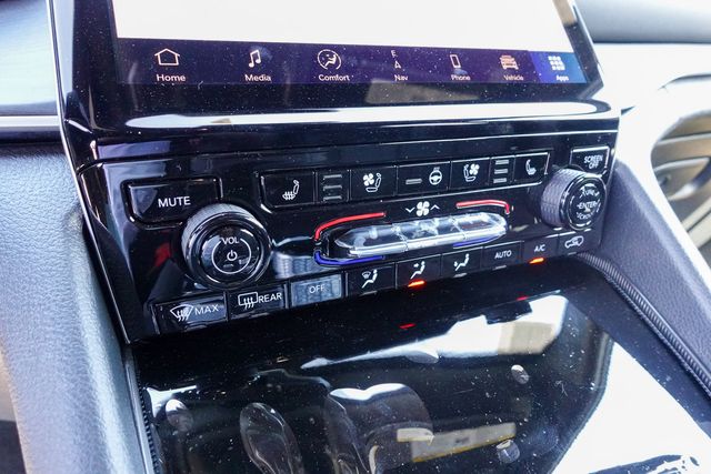 new 2025 Jeep Grand Cherokee L car, priced at $46,935