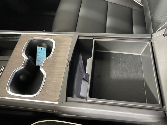new 2025 GMC Acadia car, priced at $56,500