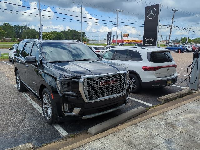 used 2021 GMC Yukon car, priced at $43,997