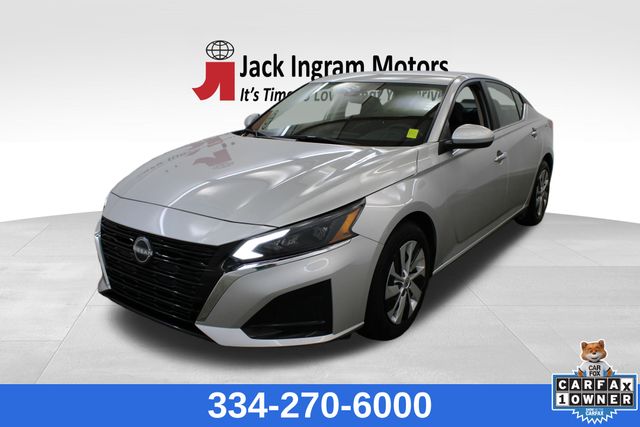 used 2023 Nissan Altima car, priced at $18,999
