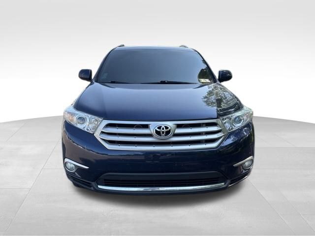 used 2013 Toyota Highlander car, priced at $14,489