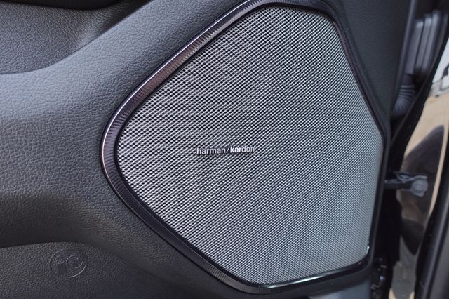 new 2025 Ram 1500 car, priced at $61,594