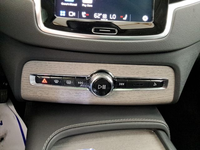 new 2025 Volvo XC90 Plug-In Hybrid car, priced at $78,929
